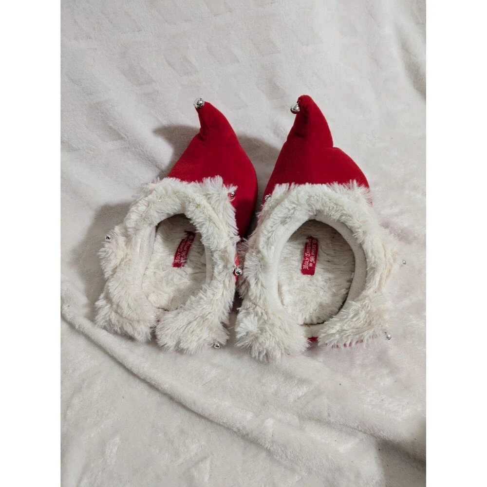 Youth Light Up Elf Slippers - Size 5-6